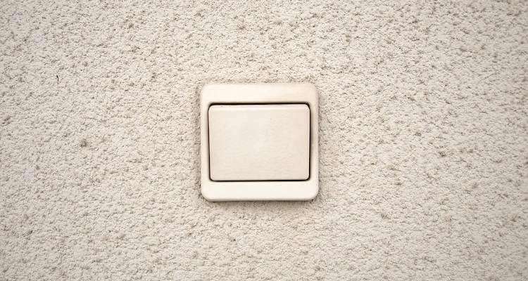 Cómo instalar un interruptor de luz
