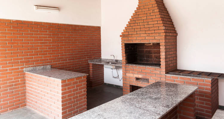 Barbacoa de obra terminada