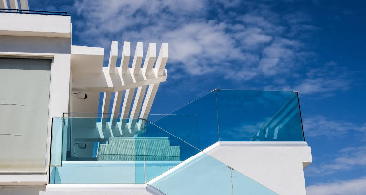 ¿Cuánto cuesta una barandilla de cristal? Cuánto cuesta una barandilla de cristal