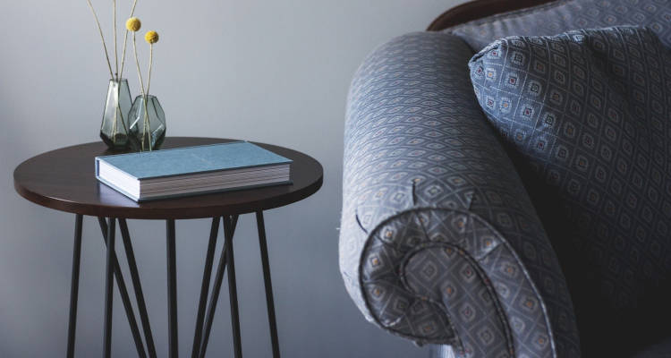 Cuánto cuesta tapizar muebles