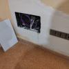 Caja telecomunicaciones en vivienda particular 