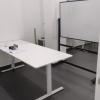 Mesa, escritorio elevable, eléctrica.